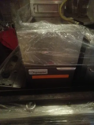 Freidora a gas industrial