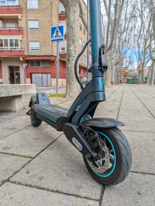 Patinete eléctrico Cecotec Bongo Y65