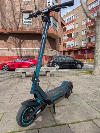 Patinete eléctrico Cecotec Bongo Y65