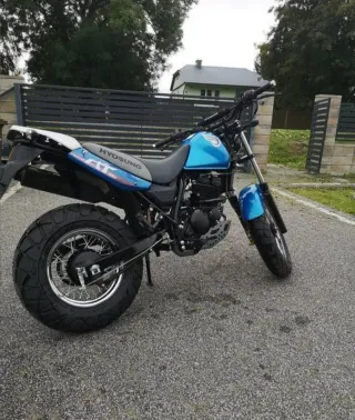 Hyosung Karion 125cc 2008 7200 km