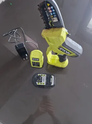 Motosierra de Batería Ryobi 18V
