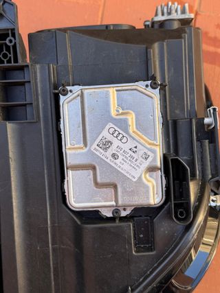 Faro Derecho VW Tiguan 5NB941082A