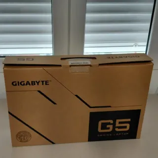 Portátil Gigabyte g5
