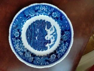 Platos de porcelana inglés azul