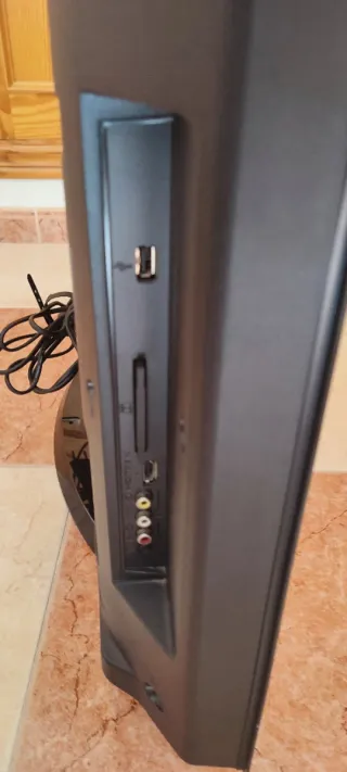 TV Sony 32 pulgadas no tiene mando