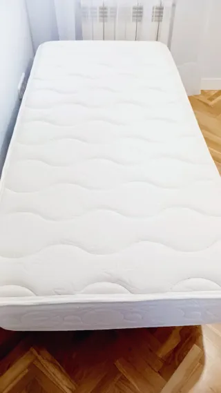 Colchón y Somier de Laminas