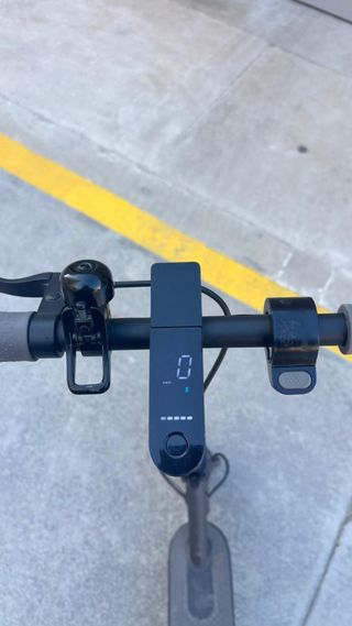 Se vende patinete electrico xaomi con solo 4 años