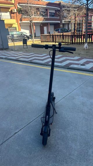 Se vende patinete electrico xaomi con solo 4 años