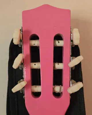 Guitarra clásica Tiger