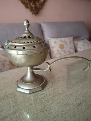 Se vende incensario muy antiguo