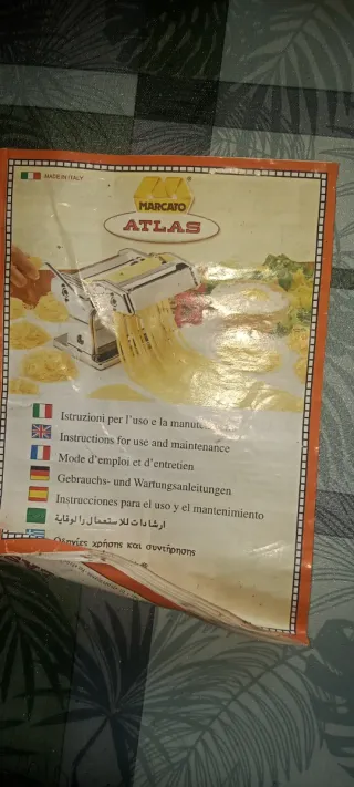 Macchina ITALIANA per fare pasta fresca e completa