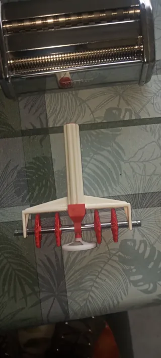 Macchina ITALIANA per fare pasta fresca e completa