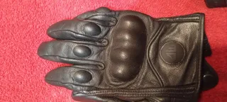 Guantes de piel moto