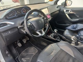 Peugeot 2008 allure hdi