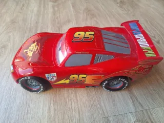 Coche de juguete Rayo McQueen 95