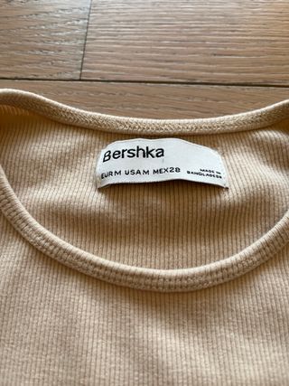 Maglia donna manica corra bershka