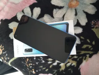 Móvil Oppo Azul y Negro A53s
