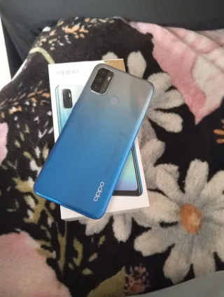 Móvil Oppo Azul y Negro A53s