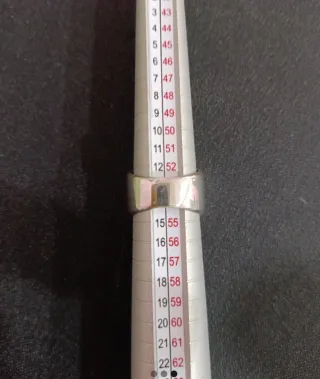 Anillo tipo sello Tous en plata