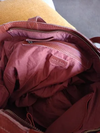 Bolso grande de cuero marrón