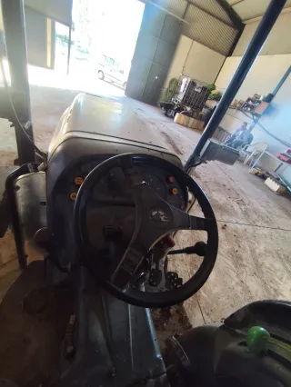 Tractor Lamborghini RV.75 en muy buen estado.