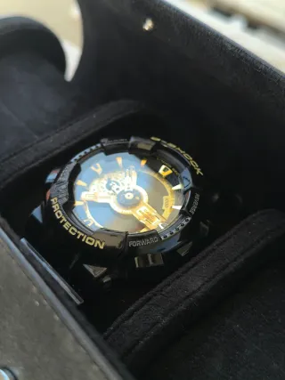 Casio G-Shock GA110-GB Preto Dourado