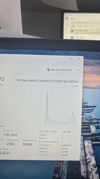 Portátil de la marca Acer i5 11-generacion