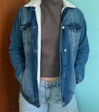 Chaqueta tejana de Stradivarius talla Me