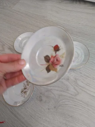 6 Piatti antichi con fiori