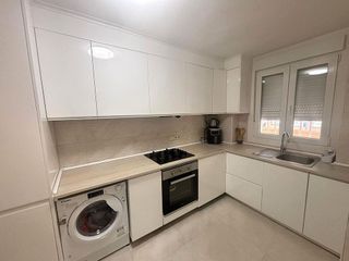 Piso en alquiler en Rincón de Loix en Benidorm