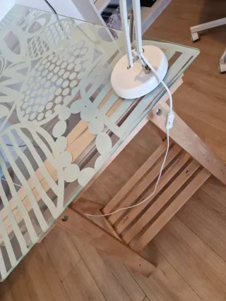 Mesa escritorio cristal Ikea