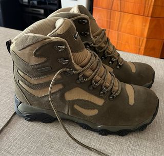 Botas Trekking sin usar