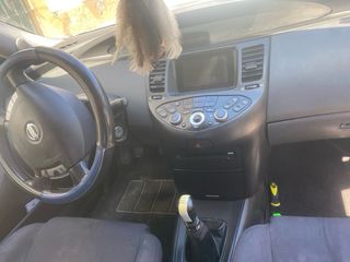 Nissan Primera 2006