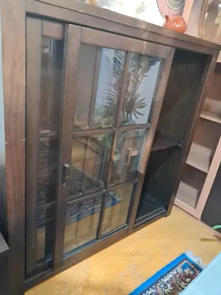 Muebles de salón de madera oscura