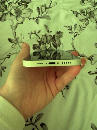 iPhone 12 64GB