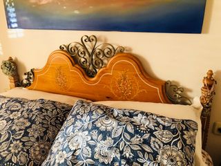 Cabecero 135cm y 2 mesitas de noche