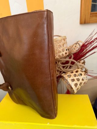 Bolso de señora de cuero auténtico
