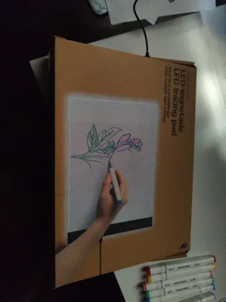 Tableta de luz para calcar dibujos