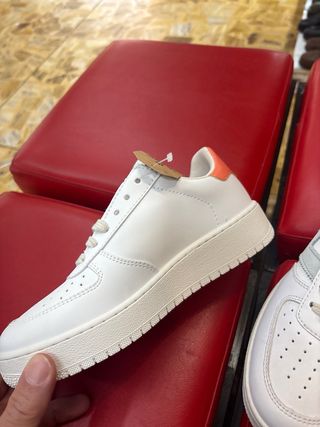 Victoria Playero Blanco Naranja  talla 36/37/39/40