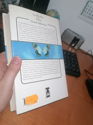 Libro: LA RUEDA DE LA VIDA Elisabeth Kübler-Ross