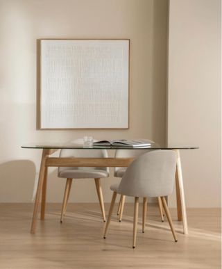 Mesa de diseño de cristal y madera maciza