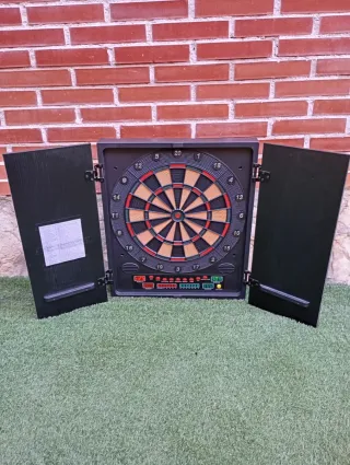 Diana Electrónica con Mueble