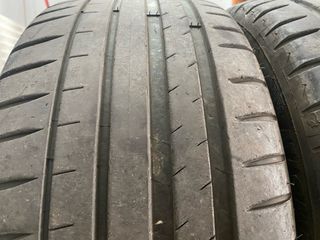 Neumáticos de coche