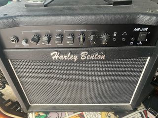 Amplificador de guitarra HarleyBenton 20w