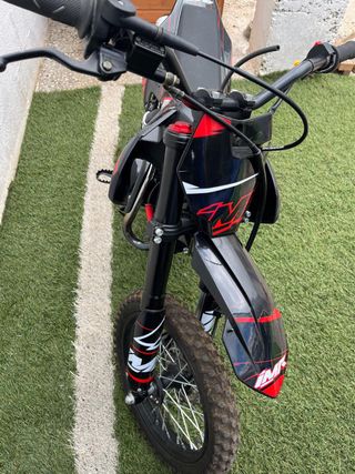 IMR 125 Motocross Manual Negra Roja