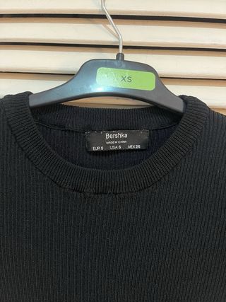 Vestido midi negro canalé largo Bershka talla S