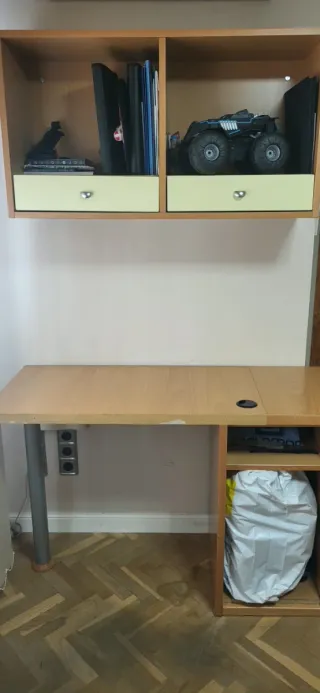 Habitación juvenil seminueva