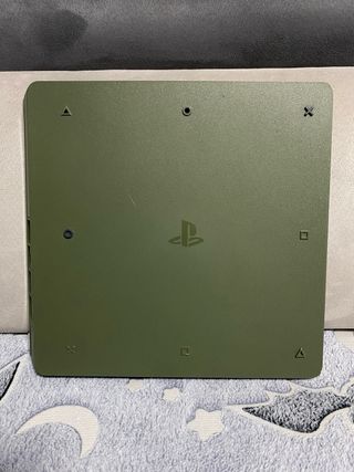 PS4 Slim 500GB Edizione Limitata Mimetica