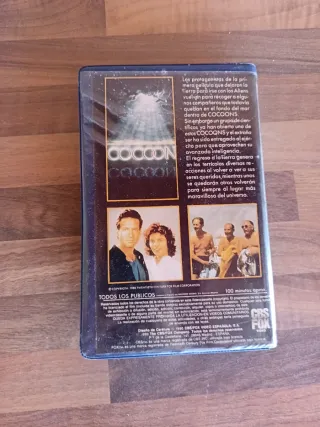 VHS Cocoon: El Retorno
