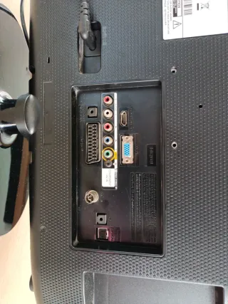 Samsung TV 22 - No Smart TV